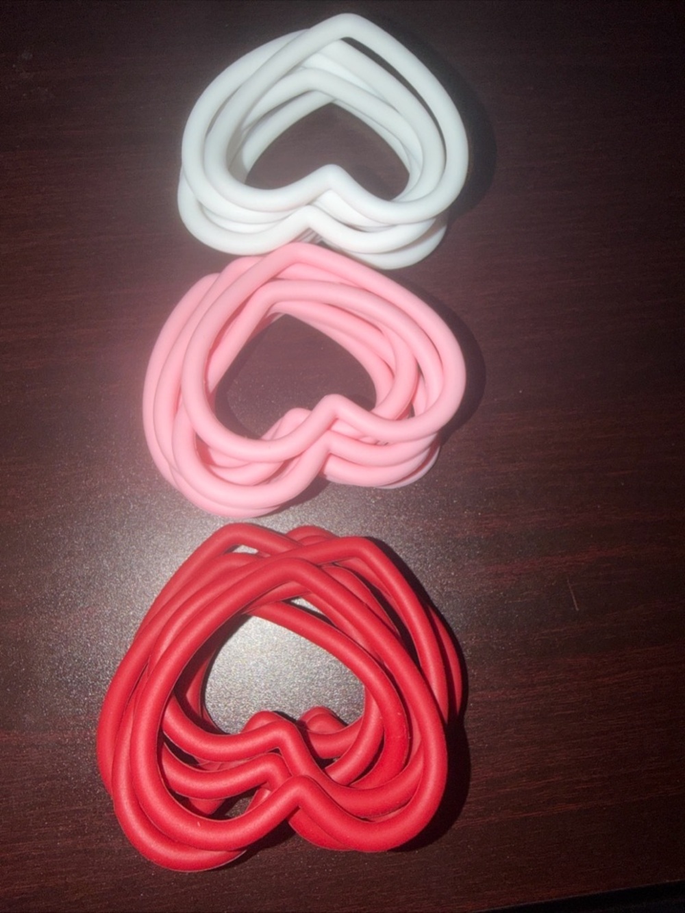 Vinsot 24 Pcs Heart Shaped Bracelets Valentine's Day Silicone Heart Bracelets